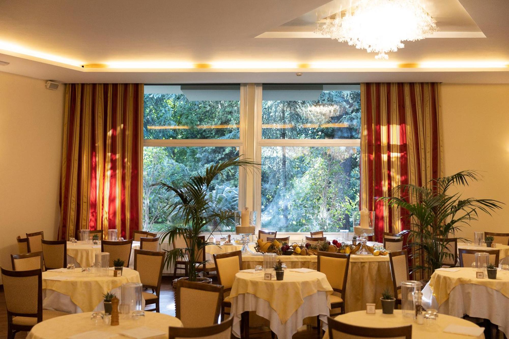 Hotel Garden Terme Montegrotto Terme Exterior photo